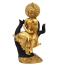 Guld Thai Buddha Sittande i Hand